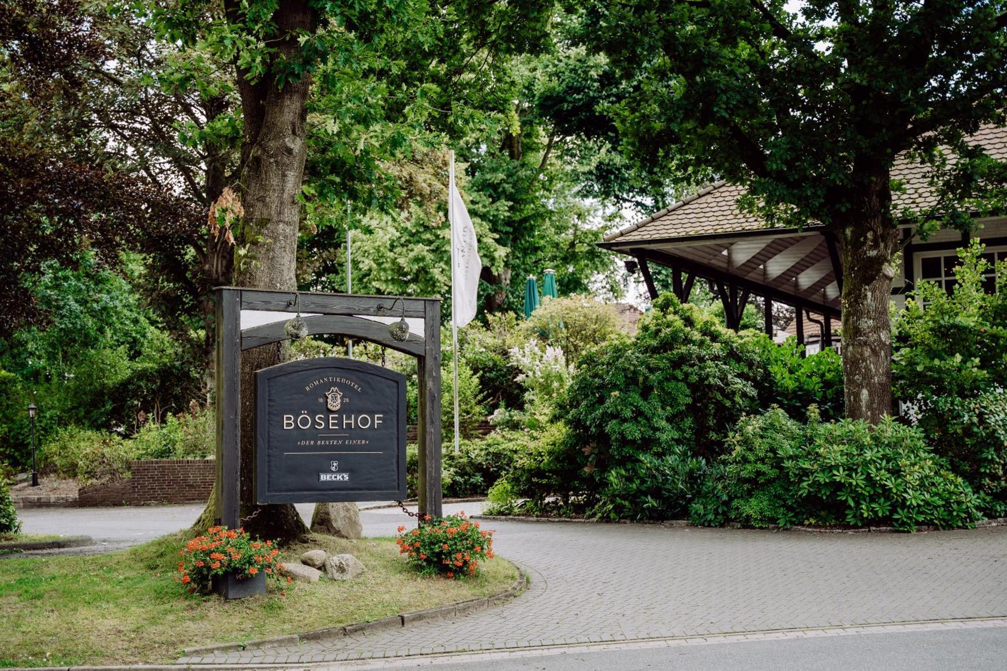 Romantik Hotel Boesehof บาดเบเดอร์เคซา ภายนอก รูปภาพ