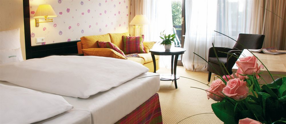 Romantik Hotel Boesehof บาดเบเดอร์เคซา ภายนอก รูปภาพ
